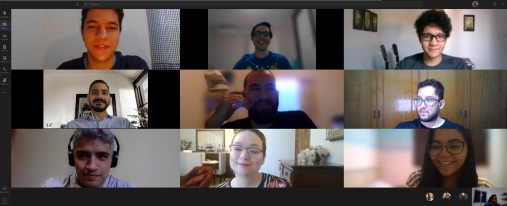 Reuniões diárias com o time completo do Centro de Inovação SESI – Sistemas de Gestão em SST feitas através de uma ferramenta de videoconferência.